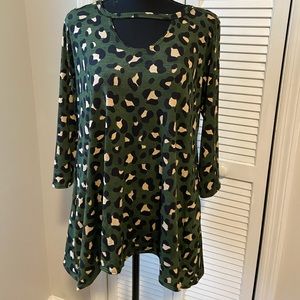 Dark green leopard print tunic